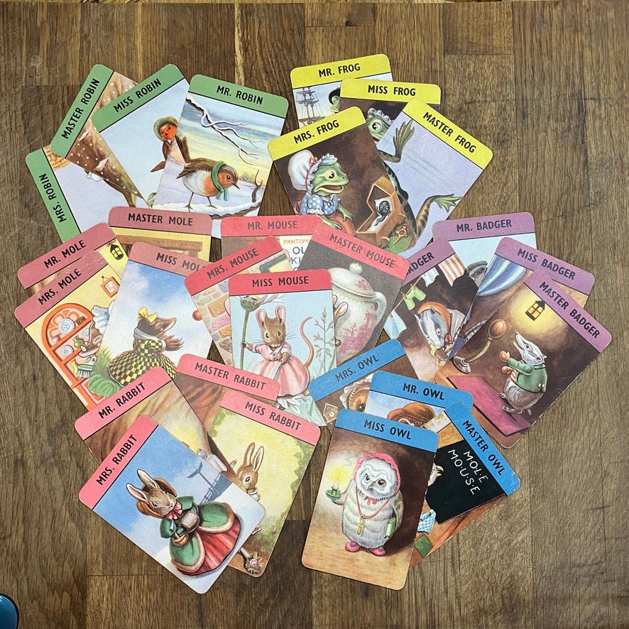 Mr Frog & Mrs Frog playing cards from the Woodland Happy Families card game