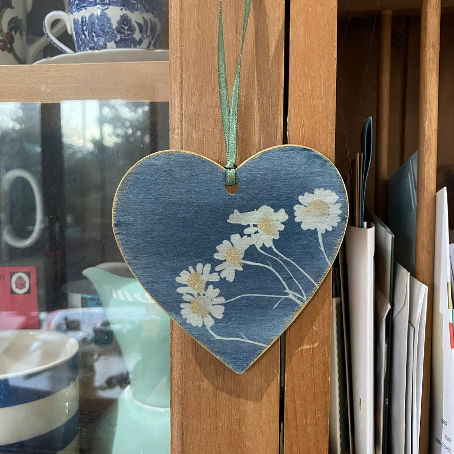 Wooden botanical heart decoration ~ handmade in Wales