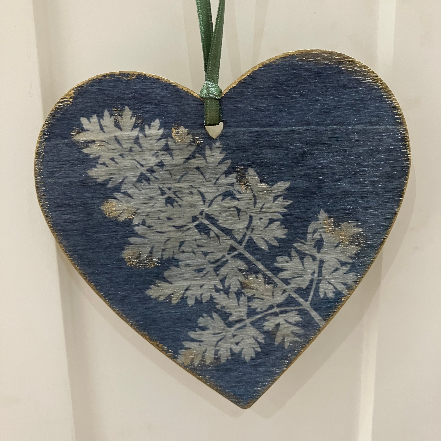 Wooden botanical heart decoration ~ handmade in Wales
